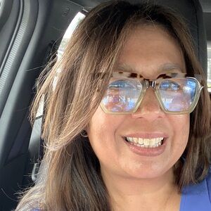 Meet your Posher, Mae